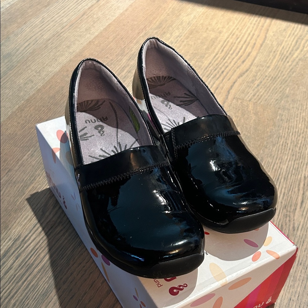 Ahnu patent Jackie shoe